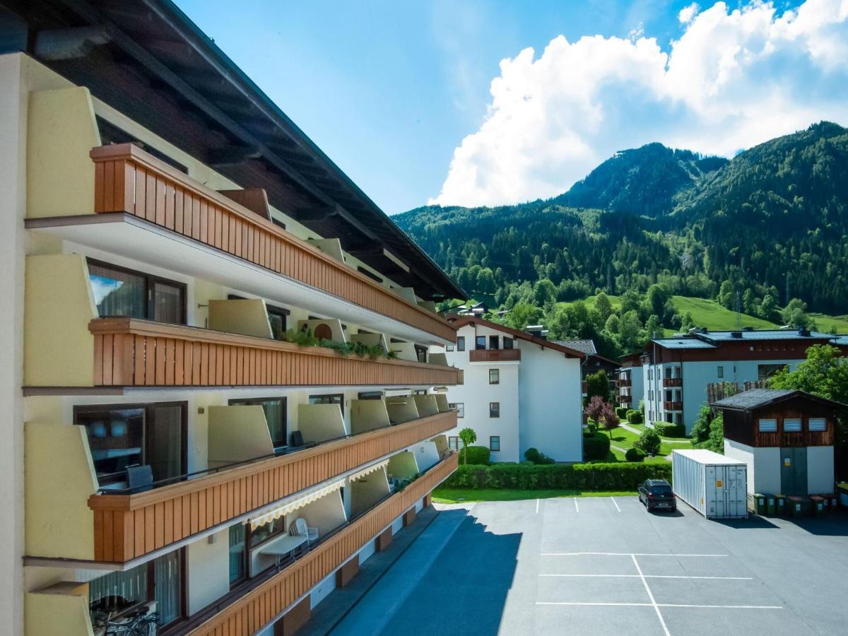 Apartment Bergblick Anna In Kaprun With Balcony Exterior photo